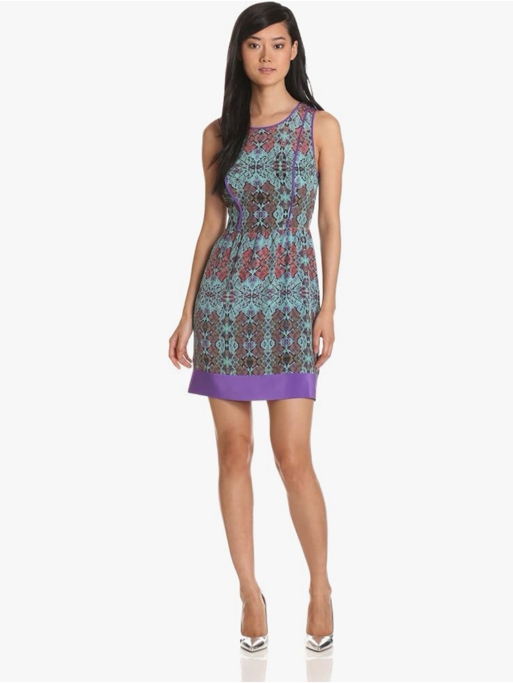 Charlie Jade sz L Sleeveless
